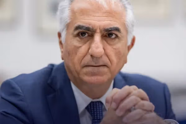 شاهزاده رضا پهلوی خواستار تسخیر خیابانهای تهران و کلانشهرها شد