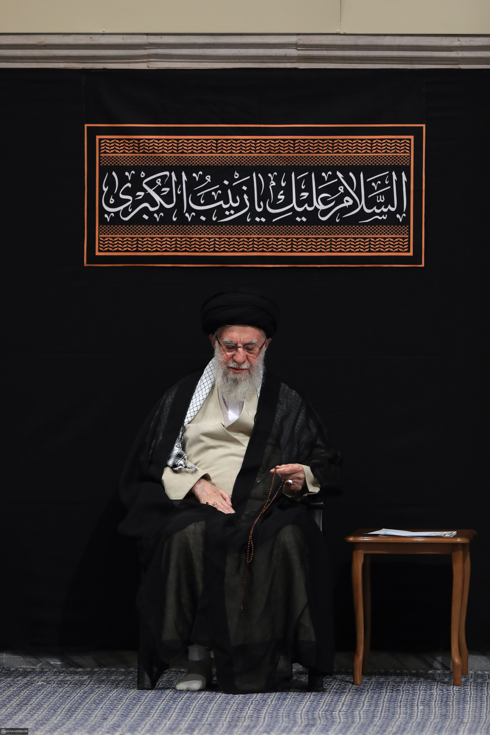 خامنئي لم يحضر مراسم الأربعين في مكتبه