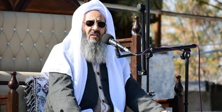 زعيم أهل السنة في إيران يطالب بالاستماع للمواطنين.. ويصف قتل المتظاهرين بـ"الخطيئة الكبرى"