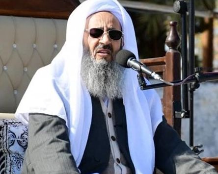 زعيم أهل السنة في إيران يطالب بالاستماع للمواطنين.. ويصف قتل المتظاهرين بـ"الخطيئة الكبرى"