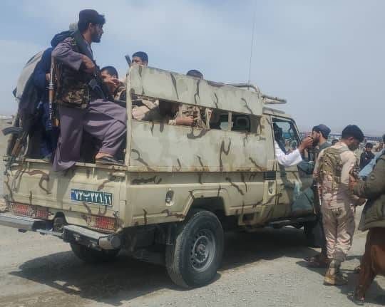 Photo of Iranian border guards arrested by Taliban (April 2024)