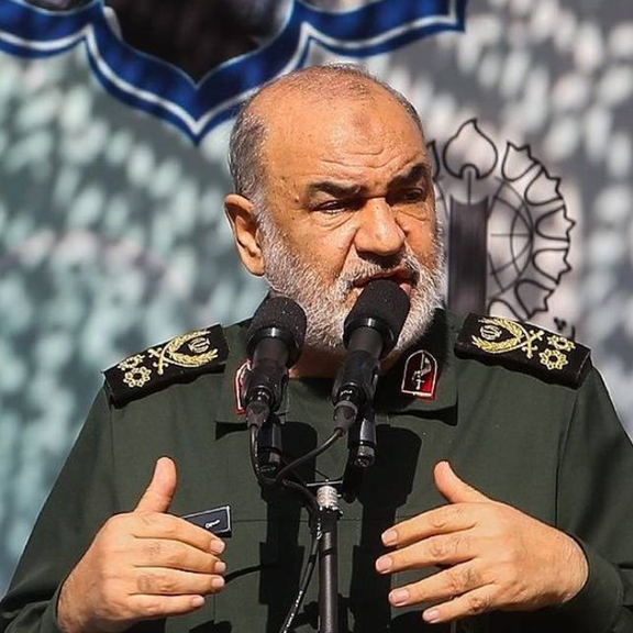 سلامی، فرمانده کل سپاه: شب حمله به اسرائیل مردم بهخاطر پرواز موشکها شادی کردند