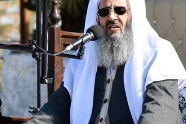في أول تصريح بالعام الإيراني الجديد.. إمام أهل السنة يطالب بالإفراج عن السجناء السياسيين