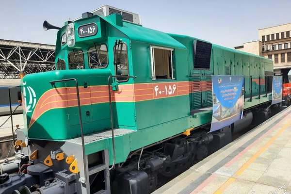 Half Of Iran’s Locomotives Are Worn Out And Grounded