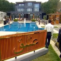 خبرگزاری فارس: شرکتکنندگان «عشق ابدی» و «زن روز» تحت پیگرد قانونی قرار دارند