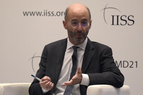 روبرت مالي: إيران تقترب من نقطة اللاعودة لإحياء الاتفاق النووي