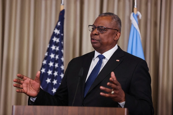 وزیر دفاع آمریکا: درپی درگیری با ایران نیستیم، اما در دفاع از خود و اسرائیل تردید نمیکنیم