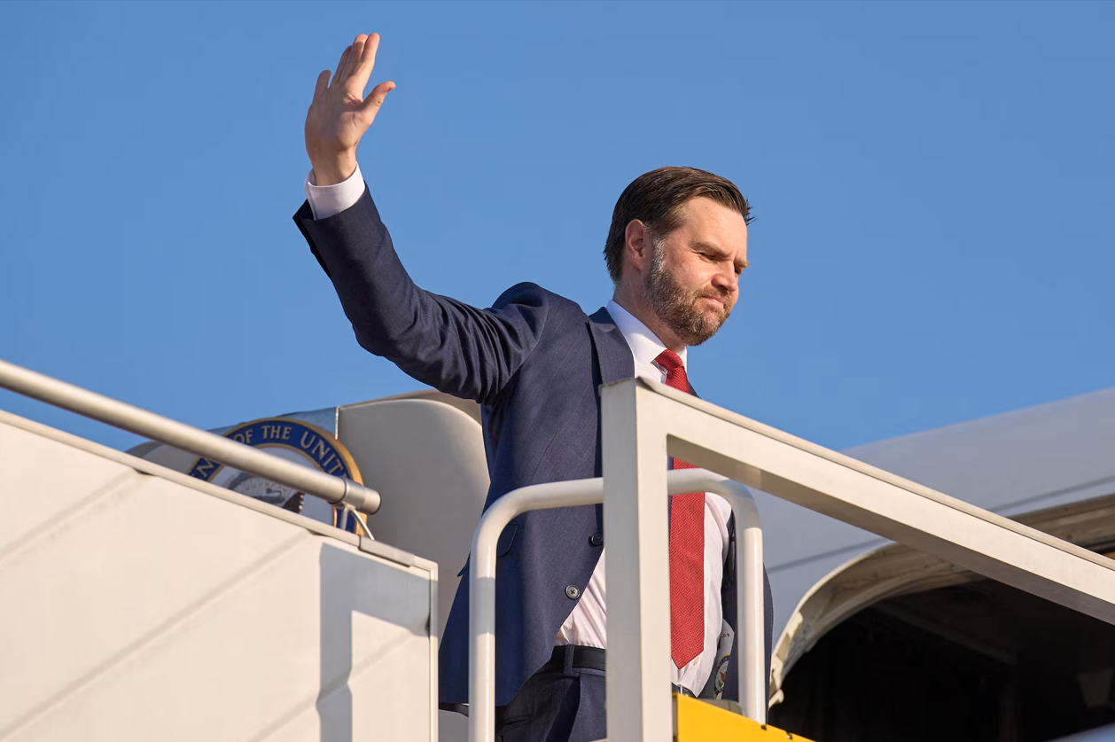 واشینگتن‌پست: به‌علت جلسات سیاستگذاری، سفر ونس به اسلام‌آباد به تعویق افتاد