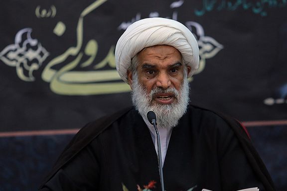 عضو جامعه مدرسین حوزه علمیه قم: فرمان و هدایتهای خامنهای مبنای حرکت دولت جدید باشد