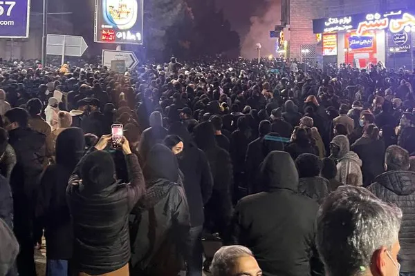 یک نماینده مجلس خواستار اعدام گروهی از بازداشتشدگان شد