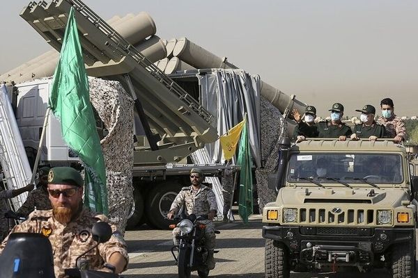"سيبري": إيران تحتل المرتبة 14 في العالم من حيث الإنفاق العسكري