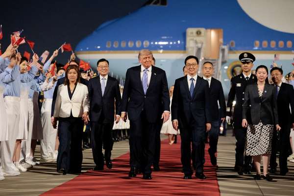 Tehran and Beijing close ranks as Trump heads to China