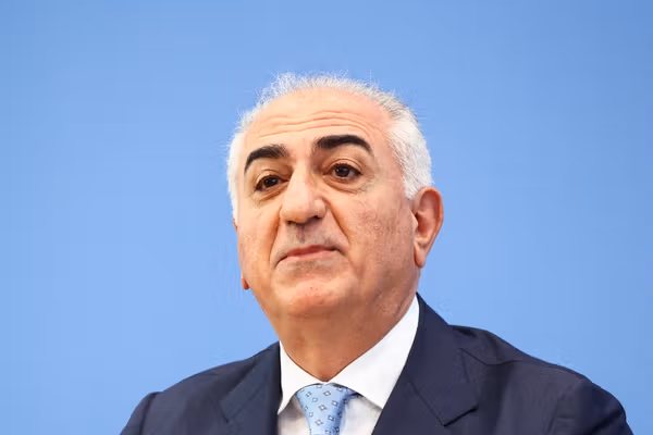 شاهزاده رضا پهلوی: مردم حمله به زیرساختهای رژیم را جشن گرفتند