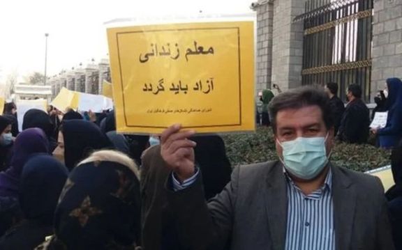 انجمن معلمان فارس: سکوت آموزش و پرورش درباره برخوردهای ماموران با معلمان شرمآور است