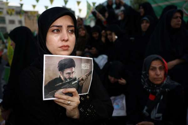 Iran officials seek to show Supreme Leader still in charge - FT