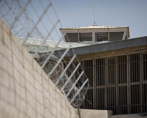 تارنگار حقوق بشر در ایران: بازداشتشدگان در زندان تهران بزرگ از حق درمان محروم ماندهاند