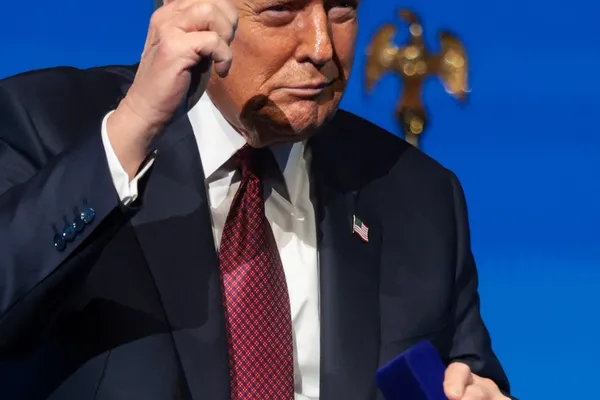 دونالد ترامپ: روز حمله به جمهوری اسلامی روز بزرگی برای اسرائیل بود