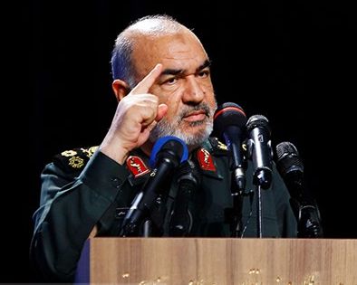 فرمانده کل سپاه پاسداران: این ایران است که آمریکا را مدیریت میکند