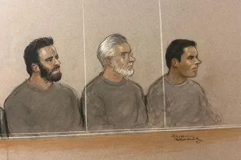 دادستانی بریتانیا: سه ایرانی از روزنامهنگاران ایراناینترنشنال جاسوسی میکردند