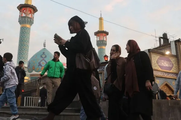 Rising psychotherapy fees push Iranians out of treatment – report