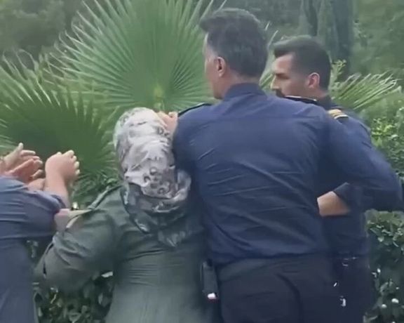 درگیری حراست کاخ مرمر رامسر با بازدیدکنندگان بر سر حجاب اجباری