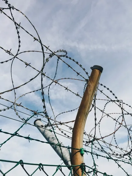 ماموران امنیتی شماری از فعالان کرد در شهر نقده را بازداشت کردند