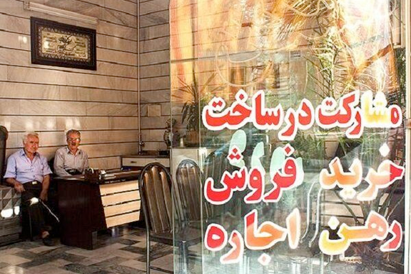 رییس اتحادیه مشاوران املاک: فروشندههای مسکن به خاطر بالا رفتن دلار دست نگه داشتهاند