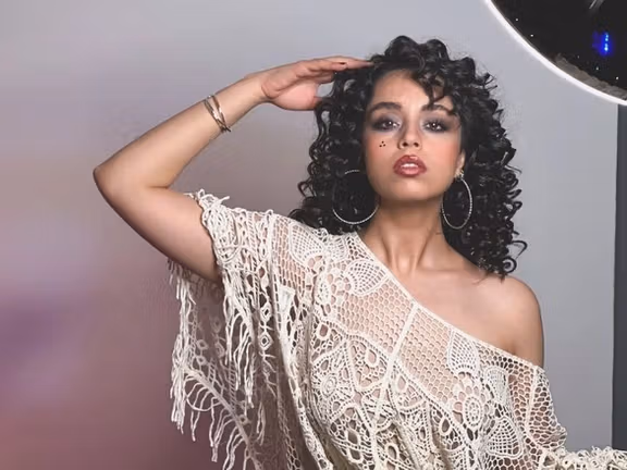 صفحه اینستاگرامی دو خواننده زن در ایران از دسترس خارج شد