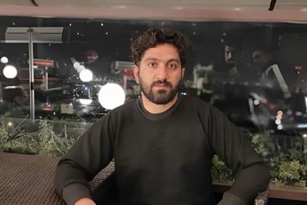 Iranian Authorities Cut Off Kurdish Death Row Inmate's Family Contact