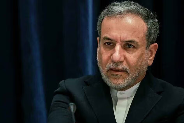 عراقجي: لا أحد في إيران سيتخلى عن البرنامج النووي