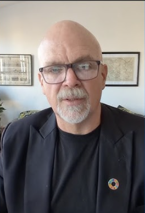 هماهنگ کننده سابق سازمان ملل در ایران: کاری که حکومت ایران با مردم کرده مرا مبهوت می‌کند