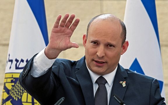 نخستوزیر پیشین اسرائیل: خامنهای بزدل یک دختر هفت ساله را هدف قرار داد