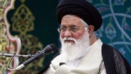 ممثل المرشد الإيراني:
البعض يلوثون الفضاء الافتراضي بإنتقاد مسؤولي النظام