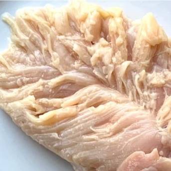 أسعار اللحوم المستوردة تشتعل في إيران.. والمواطنون على أعتاب مجاعة صامتة