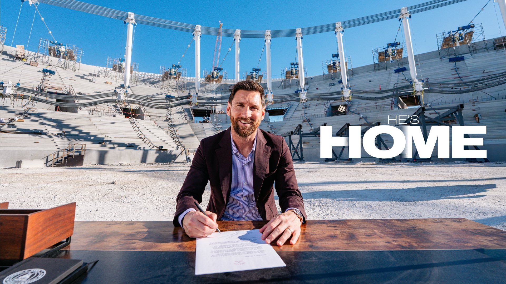 قرارداد لیونل مسی با اینتر میامی تا سال ۲۰۲۸ تمدید شد