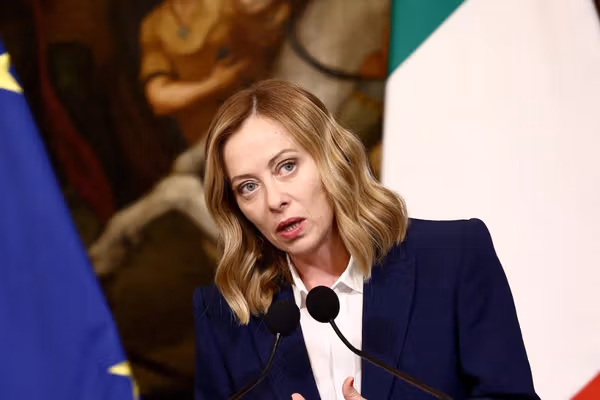 نخست وزیر ایتالیا: بازگشایی تنگه هرمز برای ما و اتحادیه اروپا حیاتی است