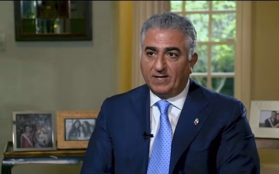 شاهزاده رضا پهلوی خطاب به مردم: به تکتک شما افتخار میکنم