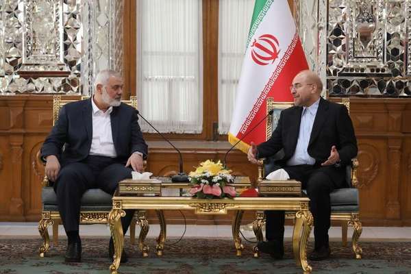 Hamas, Islamic Jihad Leaders Meet Iran’s Parliament Speaker During Tehran Visit