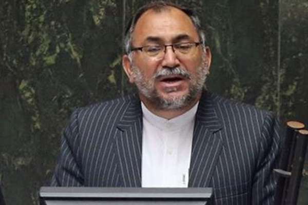 Iran Lawmaker Says Women Should Not Be Treated by Male Doctors