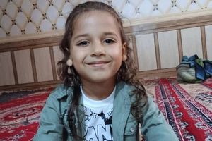 ماموران نظامی کودک شش ساله را پس از تیراندازی در جاده رها کردند و او کشته شد