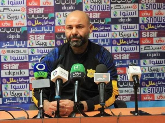 پنج بازی، یک امتیاز؛ سهراب بختیاریزاده از نفت آبادان برکنار شد