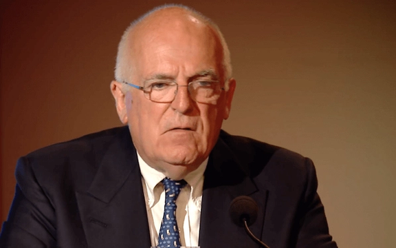 رئيس الاستخبارات البريطانية السابق: طهران تهدد المعارضين الإيرانيين واليهود في بريطانيا