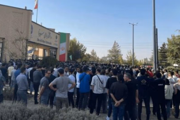 خبرنامه امیرکبیر: ۶ دانشجوی بازداشتی در اعتراضات همدان، پس از یک ماه با وثیقه آزاد شدند