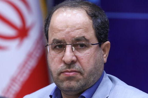 رییس دانشگاه تهران: شاهد خروج نخبگان علومپایه از کشور هستیم