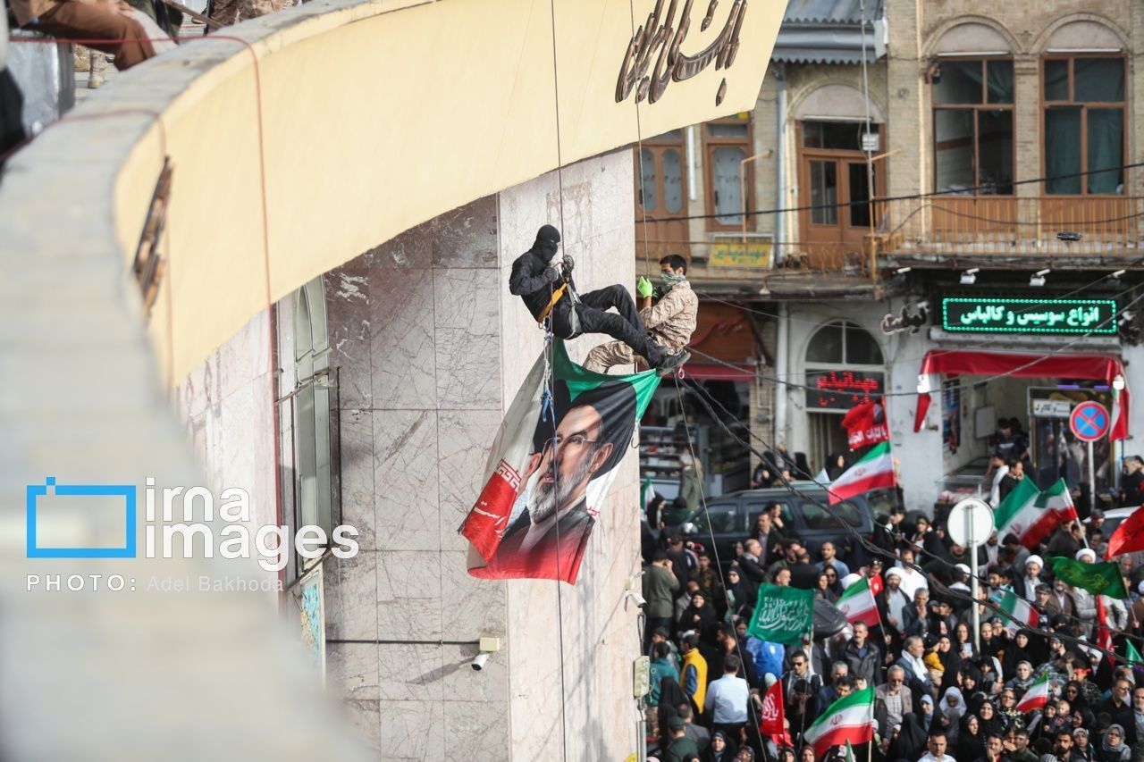 پیام مجتبی خامنه&zwnj;ای: آمریکا و اسرائیل در پی ضربه زدن به رده&zwnj;های مختلف نیروی انتظامی بودند