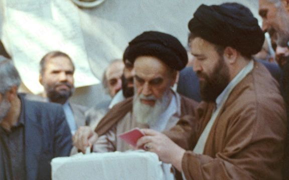 امام جمعه سلطانیه: روز جمهوری اسلامی در واقع یک عید است