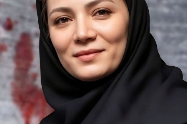 مقتل أستاذة جامعية على يد زوجها في طهران