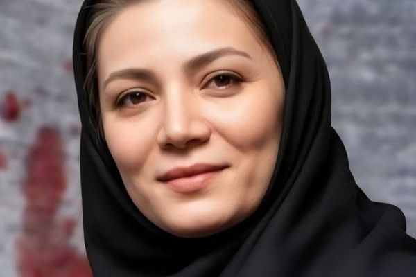 العنف ضد النساء مستمر في إيران.. مقتل عضو قسم دراسات المرأة بجامعة طهران على يد زوجها