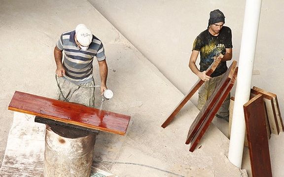 عضو شوراهای کار: هفت میلیون کارگر «زیرپلهای» در ایران مشغول به کارند