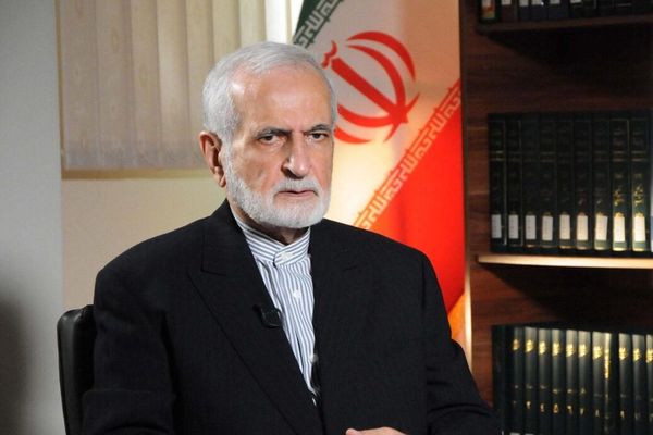 مستشار خامنئي: ترامب يجب أن يتخلّى عن الاعتقاد بأن الضغوط ستجبر إيران على تقديم تنازلات